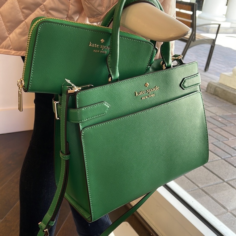 Kate Spade staci medium satchel
&
KSNY Staci Large Continental Wallet
Green Bean - Picture 14 of 16